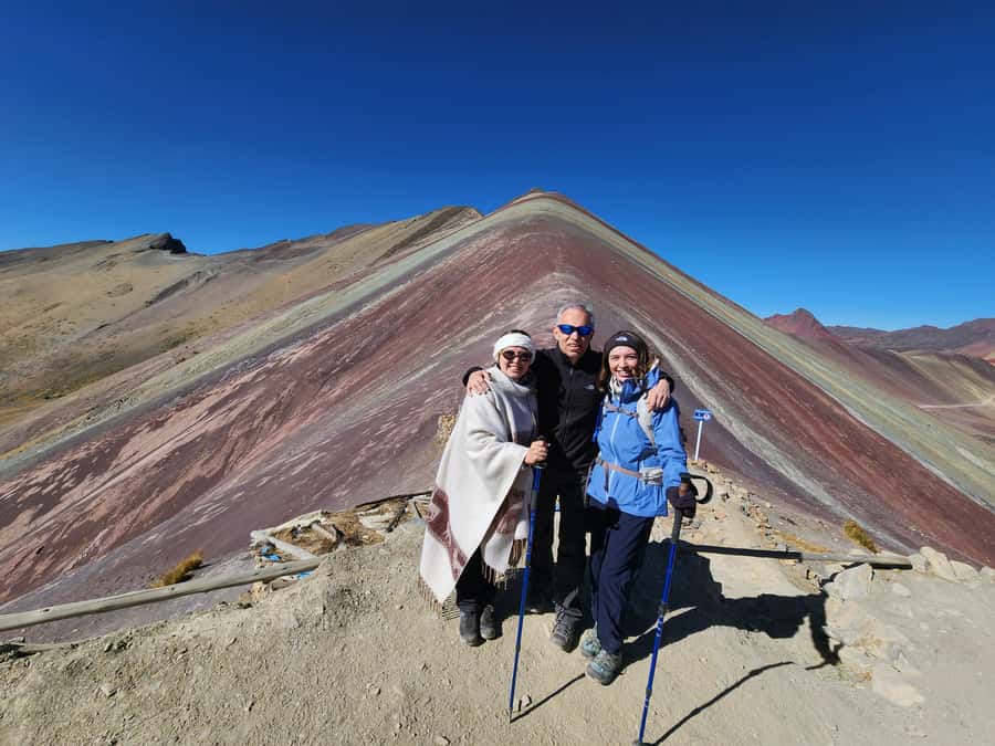 From Cusco: Full Day Tour to Vinincunca Rainbow Mountain - The descent and the return to Cusipata