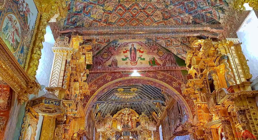 From Cusco: Full-Day Touristic Bus to Puno with Guided Tours - Raqchi: An Inka Temple Along the Southern Corridor