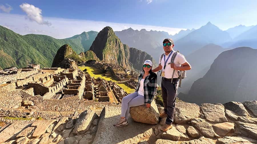 From Cusco: Machu Picchu Tour with Hiking Ticket - Touring the Lost City of the Incas