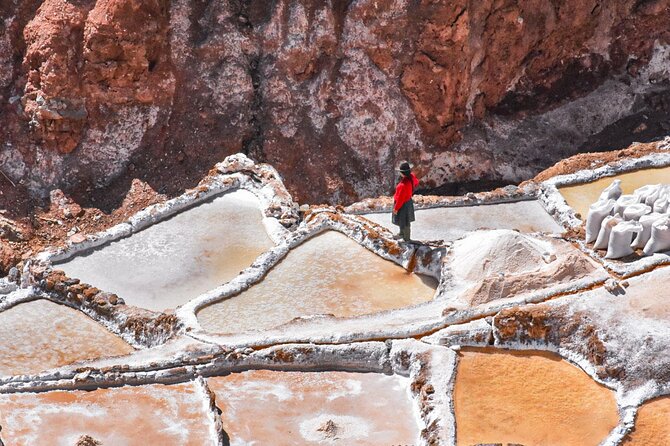 From Cusco: Moray, Maras Salt Mines & Chinchero Weavers Half-Day - Moray’s circular terraces and Inca farming experiment