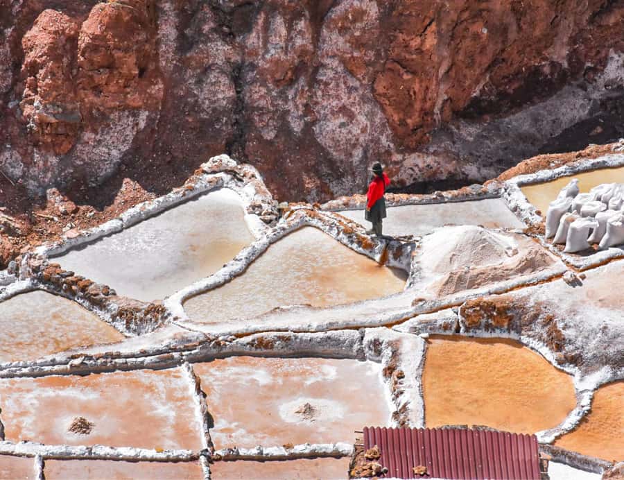 From Cusco: Moray, Maras Salt Mines & Chinchero Weavers Tour - Why this half-day route works so well