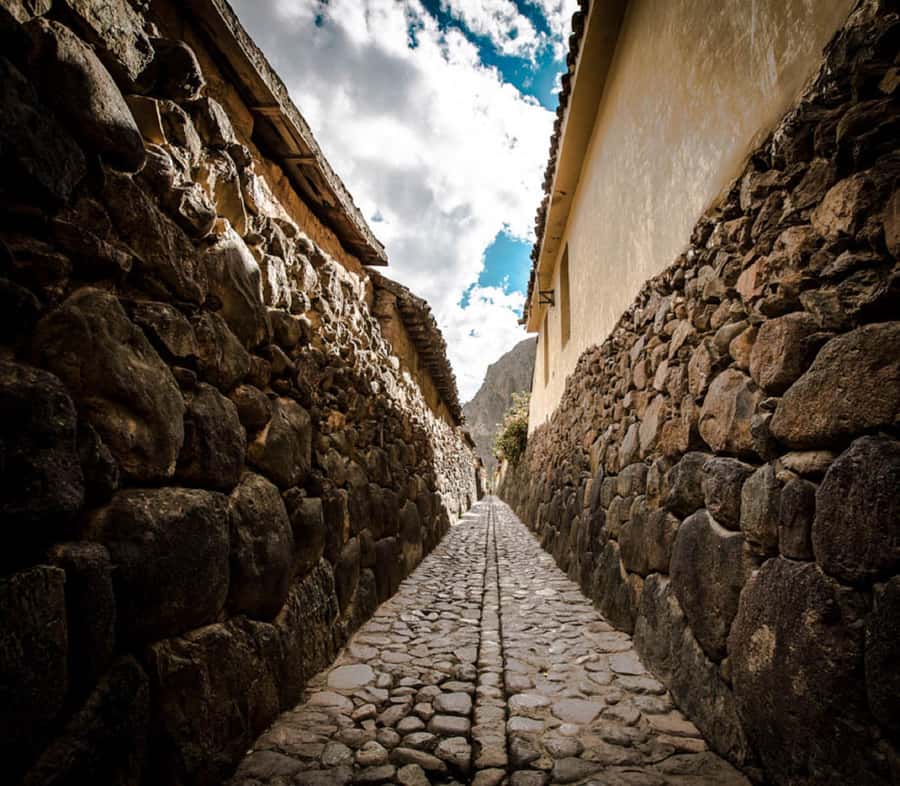 From Cusco: Ollantaytambo Fortress Half-Day Private Tour - Leaving Cusco for the Sacred Valley