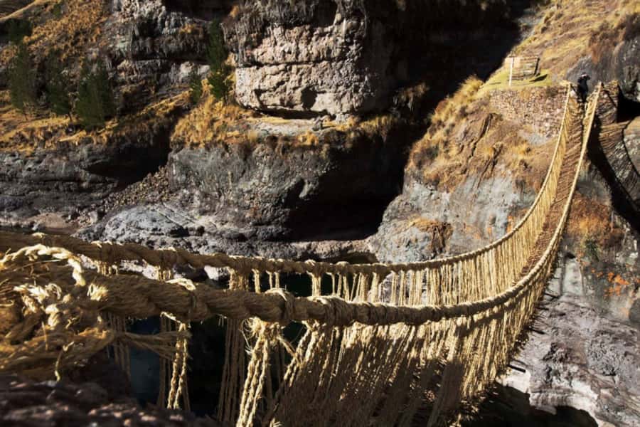 From Cusco: Q'eswachaka Bridge & 4 Lagoons Full-Day Tour - Crossing the grass-rope bridge