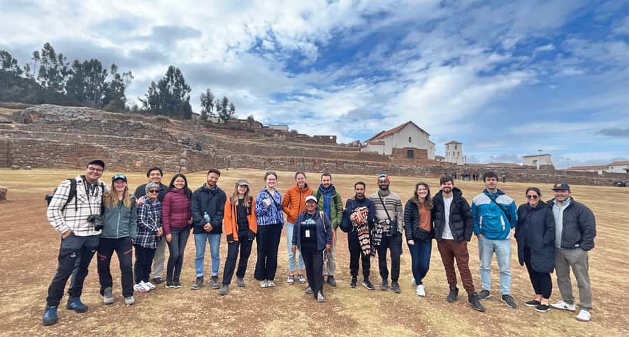 From Cusco: Sacred Valley & Maras Salt Mines Tour with Lunch - Chinchero: textiles and an old Andean town