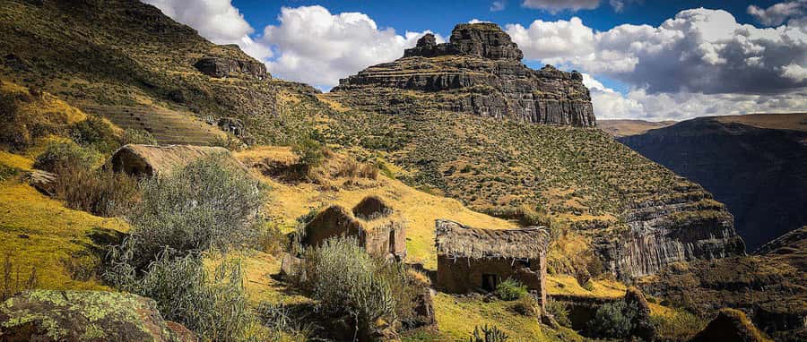 From Cusco: Waqrapukara Hike Full-Day Tour With Meals - Reaching the stone horns of Waqrapukara
