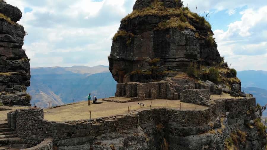 From Cusco: Waqrapukara Hike Full-Day Tour With Meals - Breakfast at Qenterococha before the hike