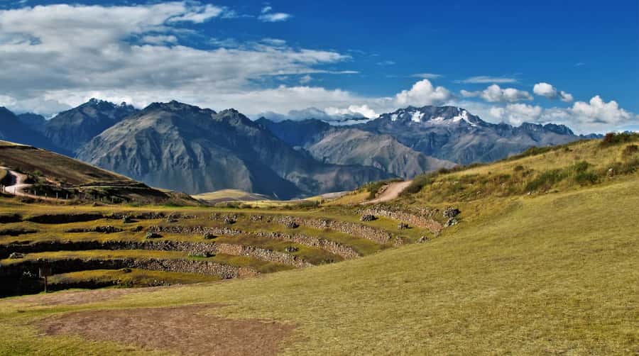 From Ollantaytambo:Private tour to Maras and Moray half day - The six-hour schedule needs clarification