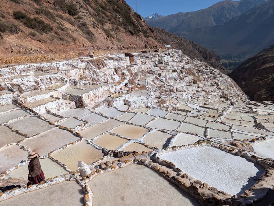 from Urubamba & Ollantaytambo:Sacred Valley Full-Day Private - Lunch near Maras, with the bill still separate