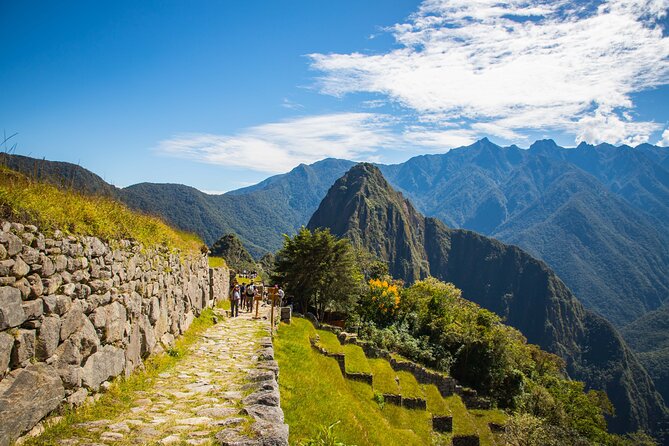 Full Day Private Tour of Machu Picchu from Cusco - Starting at Plaza Regocijo before sunrise