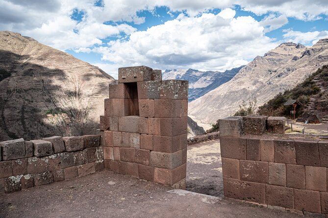 Full-Day Sacred Valley Tour from Cusco - Moray: circular terraces with a clever agricultural purpose