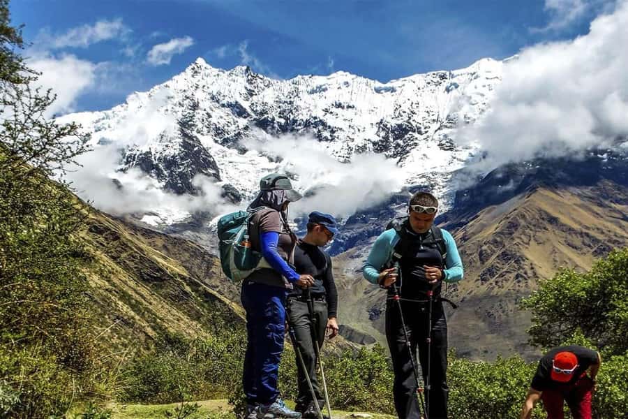 "Glamping Sky Lodge Domes" 2-Day Humantay Lake & Salkantay - The 4,650-meter Salkantay Pass