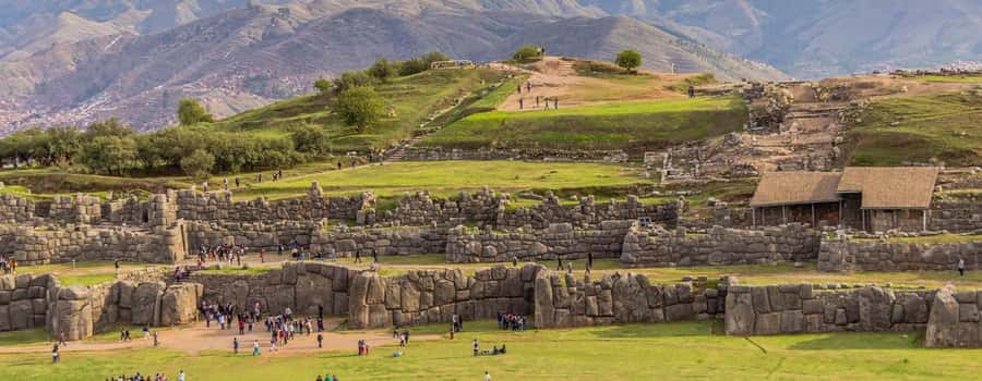 Guided tour of Cusco and its 4 ruins - Six Cusco sights, from cathedral gold to Inca stone