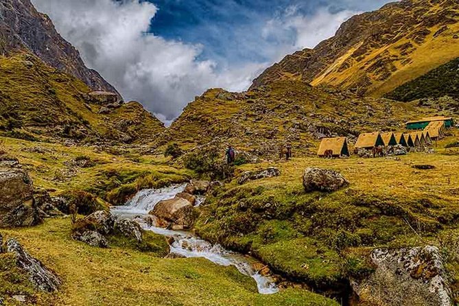 Humantay Lake Full-Day Adventure: Scenic Trek and Stunning Views - Reaching Humantay Lake