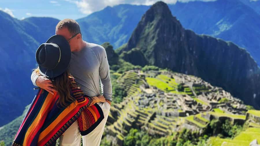 Machu Picchu: 1-day tour by Vistadome Observatory train - Why the Vistadome train matters on a one-day visit