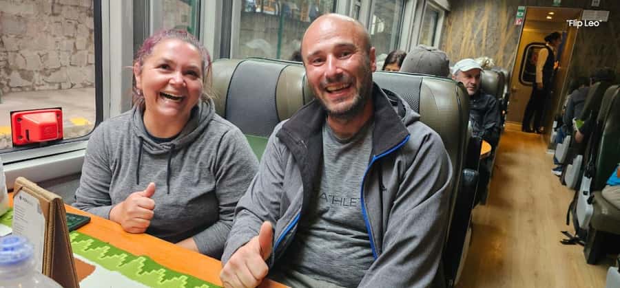 Machu Picchu: 1-day tour by Vistadome Panoramic train - Lunch and a Short Break in Aguas Calientes