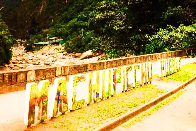Machu Picchu 1 Day Tour from Cusco by Train - Lunch and the trip back to Cusco