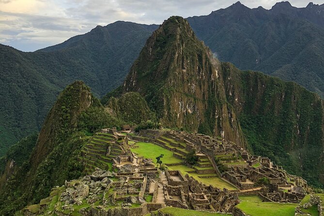 Machu Picchu Full Day Tour from Cusco(Small Groups ) - Entering Machu Picchu with your original passport