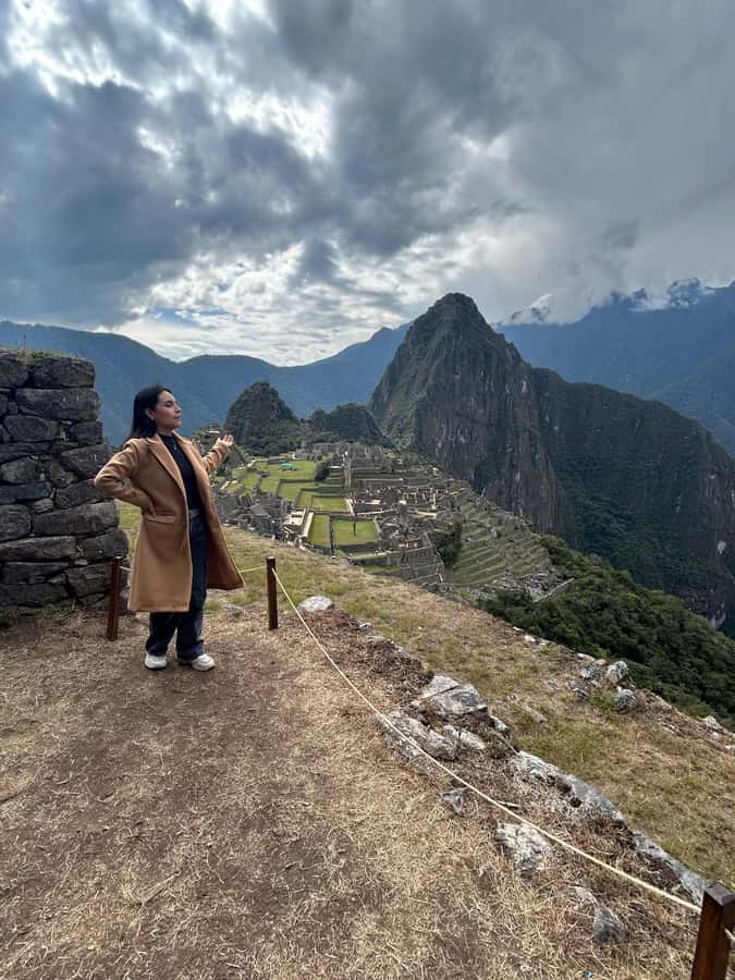 Machu Picchu: Private Tour Guide Service for up to 15 people - The classic photo terrace