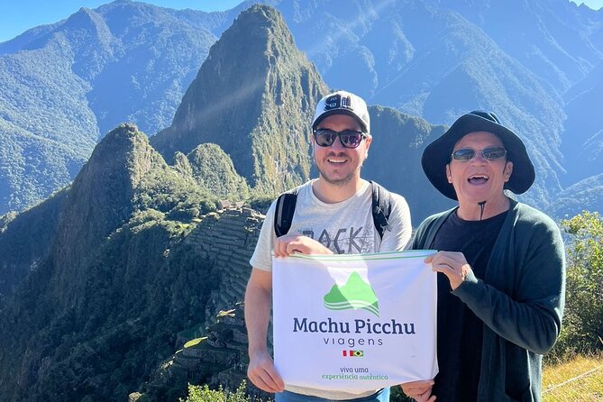 Machu Picchu & Sacred Valley 2-Day Tour - Lunch beside the Urubamba River