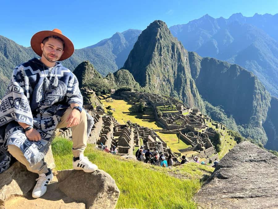 Machupicchu 2025: The best ticket Circuit 2 - The guide question: useful help, but not included