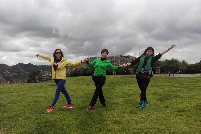 Machupicchu Guide Service - Stop 1: Mariposario de Machu Picchu