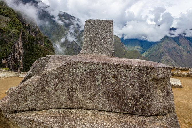 MachuPicchu Private Full Day Tour by Vistadome train from Cusco - Buffet lunch in Aguas Calientes