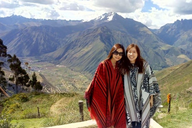 MachuPicchu Private Full Day Tour by Vistadome train from Cusco - Ollantaytambo to Aguas Calientes by train
