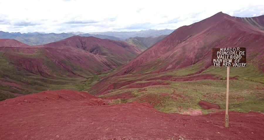 Peru: Rainbow Mountain and Red Valley View Point Tour - Red Valley offers a different kind of view