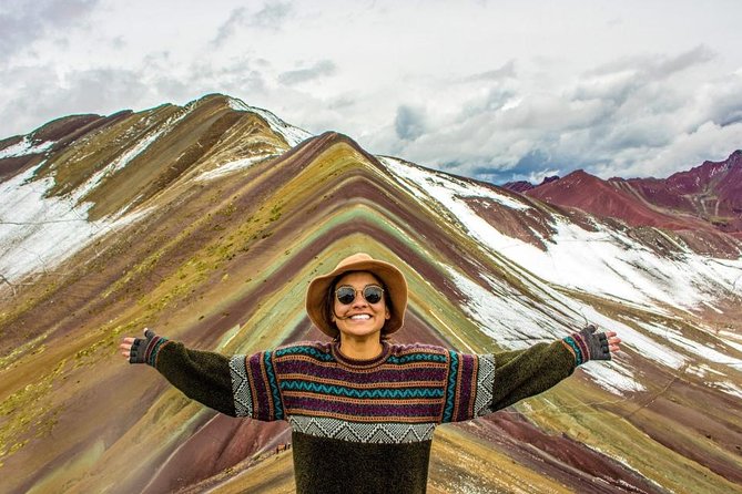Private Rainbow Mountain Full Day Tour - Wildlife and local encounters