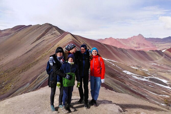 Private Rainbow Mountain Full Day Tour from Cusco - Breakfast in Cusipata and the road toward the trailhead