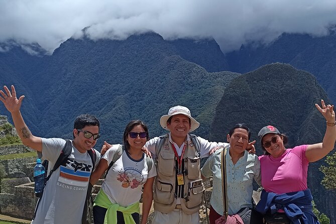 Private Tour Guide in Machupicchu from Aguas Calientes. - Two to two and a half hours inside Machu Picchu