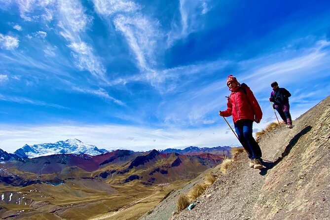 Private Tour Rainbow Mountain + Red Valley + LUNCH - The guide makes the private format worthwhile