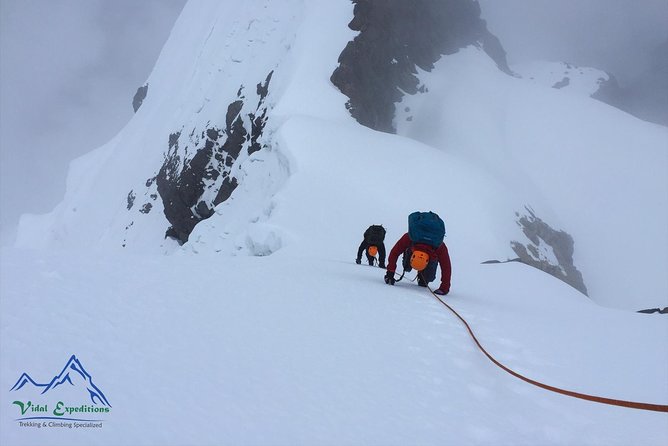 Qampa Climbing 2 Days in Ausangate - Returning to camp and Pacchanta
