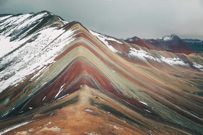 Rainbow Mountain Perú Full Day Group Shared Service - The optional Red Valley viewpoint