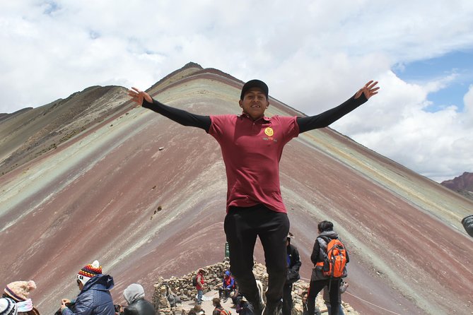 Rainbow Mountain Tour Vinicunca (Full Day) - The walk from Cusipata and Pampachiri