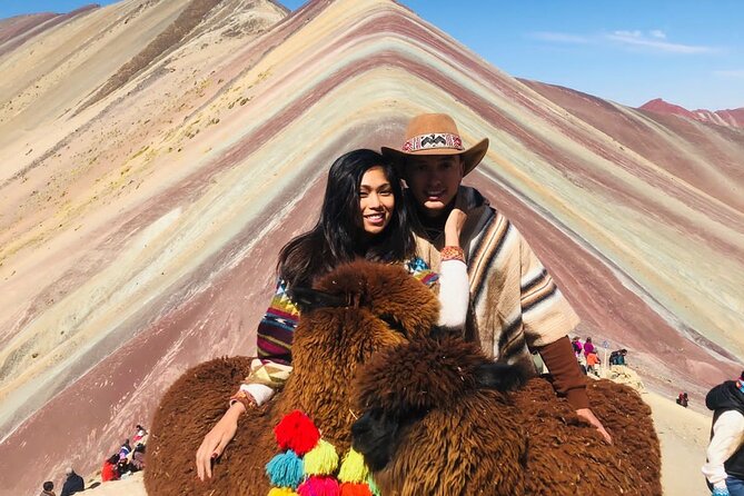 Rainbown mountain cusco 1 Day - At the summit: striped peaks and open views