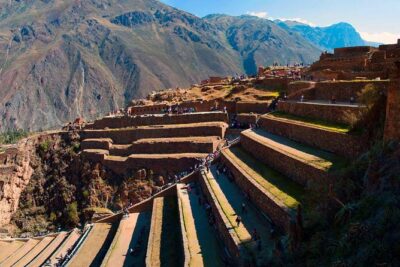Sacred Valley of the Incas – Pisaq, Ollantaytambo and Chinchero