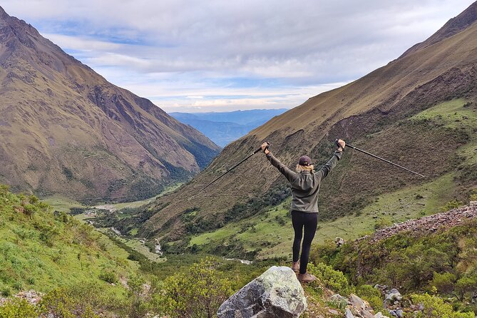 Salkantay Trek Challenge – 3 Days / 2 Nights - Day two: Coffee, waterfalls, and the Urubamba River
