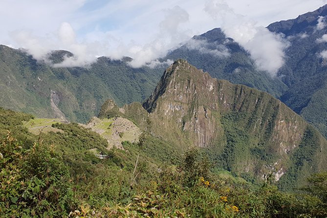 Salkantay Trek Standard 5D/4N - Day 3: Cloud forest, coffee, and an optional hot spring