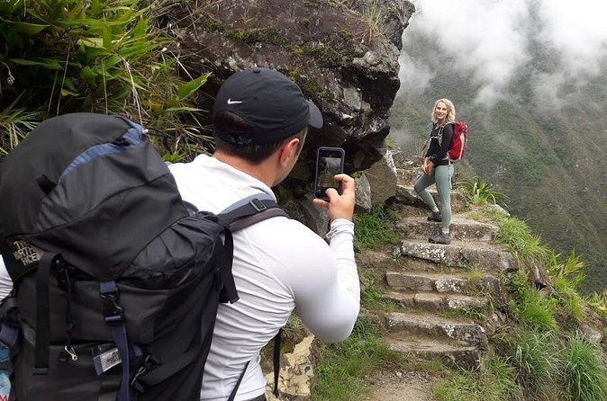 Short Inca Trail To Machu Picchu - Lunch, the Expedition train, and the return to Cusco