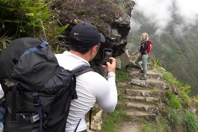Short Inca Trail To Machu Picchu - Walking from Km 104 to Wiñaywayna