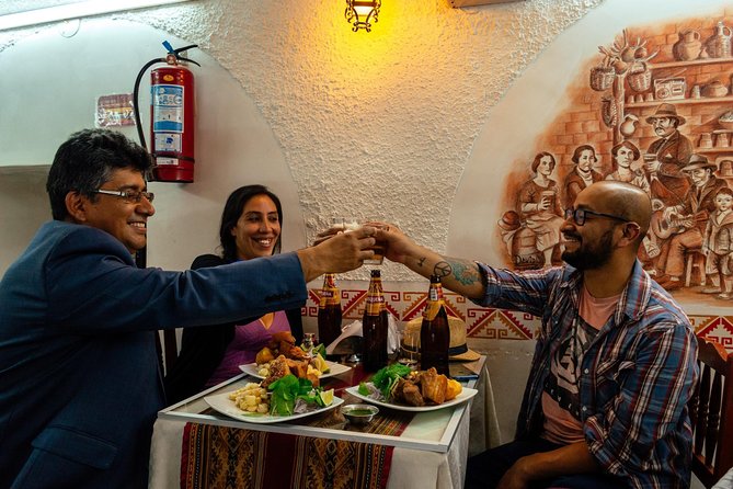 The 10 Tastings of Cusco With Locals: Private Food Tour - Coffee, pastry, and a slower Cusco pause