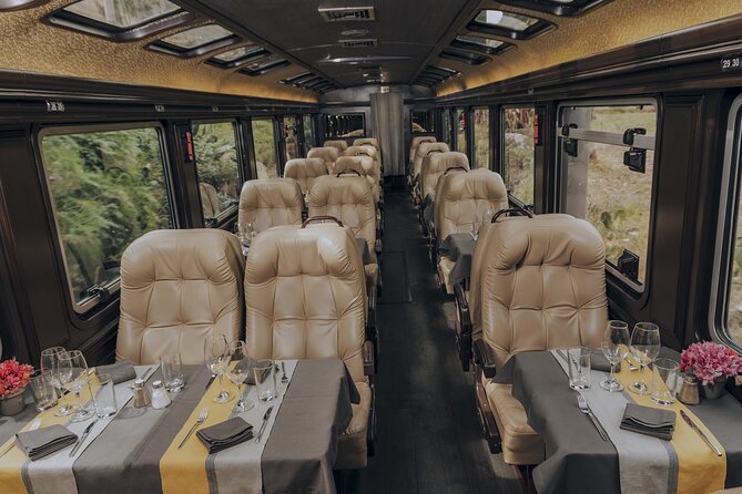 The First Class Machu Picchu Train by Inca Rail - The VIP waiting room and the start at 11:15 a.m.