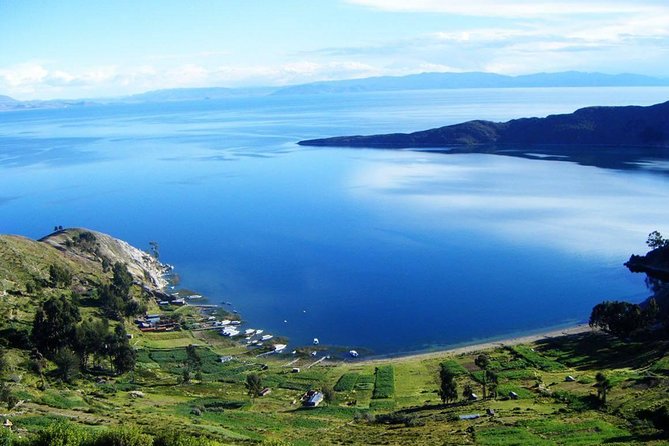 Titicaca Lake 2 Day 1 Night from Cusco to Puno - Sicuani lunch and the climb to La Raya