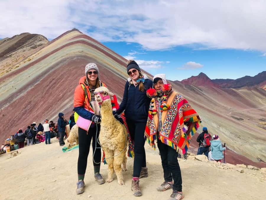 Tour Rainbow Mountain - Should you book it?