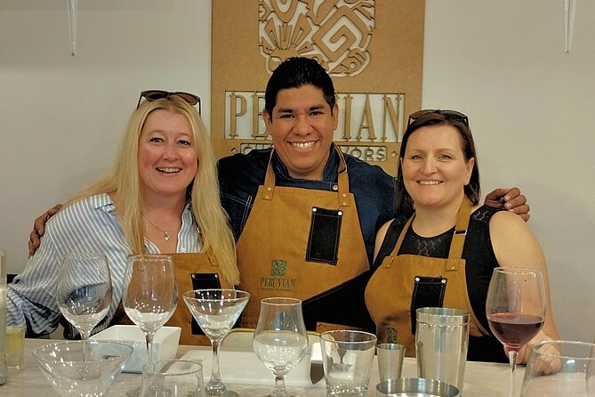 Vegan Peruvian Cooking Class Cocktails and Local Market in Cusco - Mixing two Peruvian cocktails