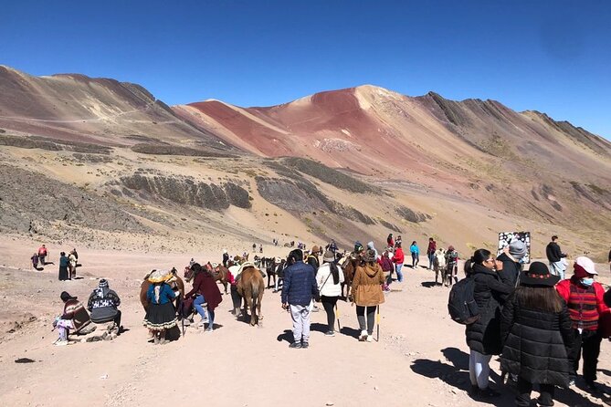 Vinicunca Rainbow Mountain Full-Day Tour from Cusco - Clothing and gear for the high Andes