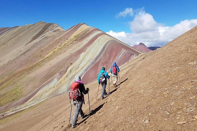 Vinicunca Rainbow Mountain in one day, private with Peru Vip - Horseback support for the steep sections