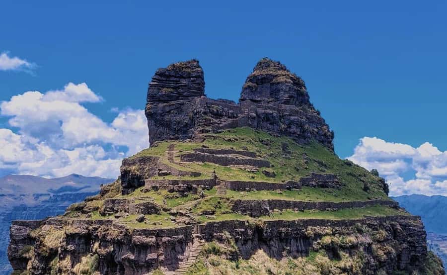Waqrapukara 1 day trekking + meals - The 4:00 to 5:00 a.m. pickup from Cusco